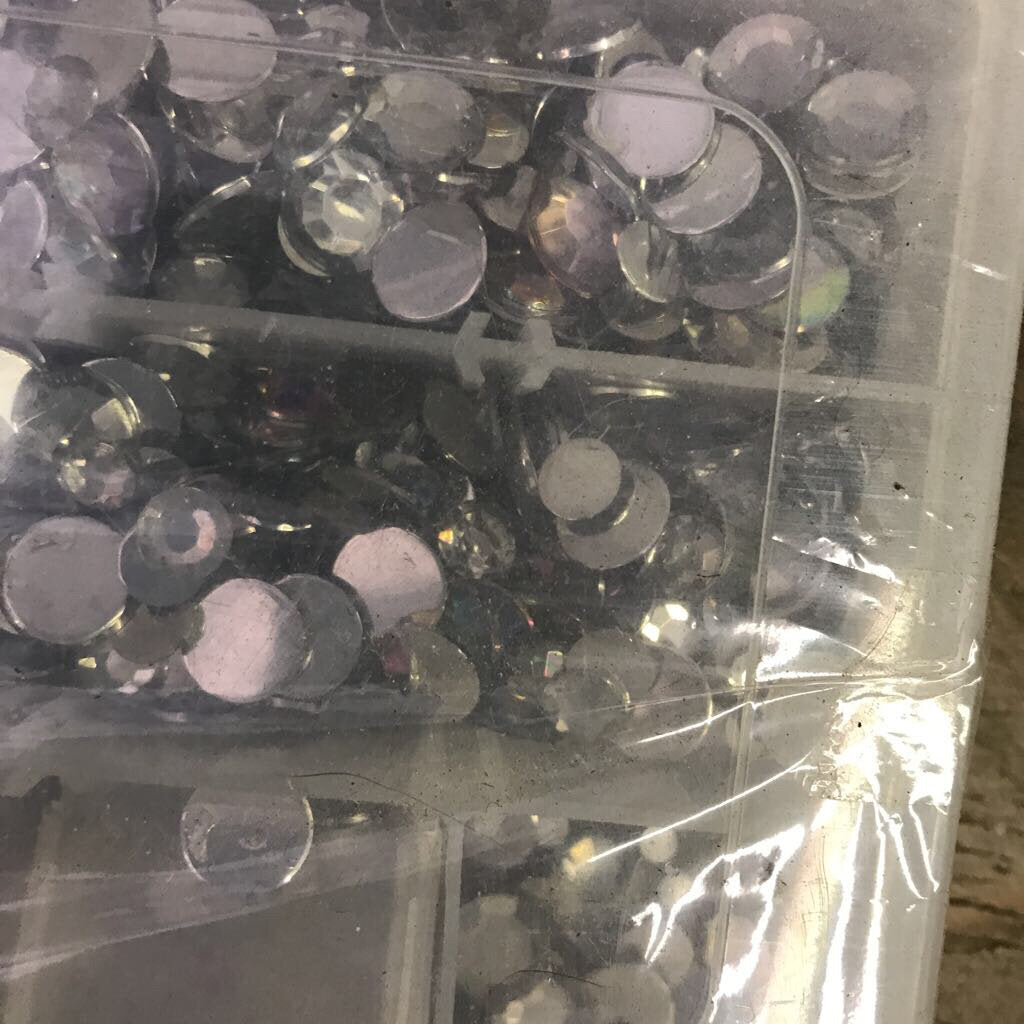 Show Gems Hundreds Of Gems!