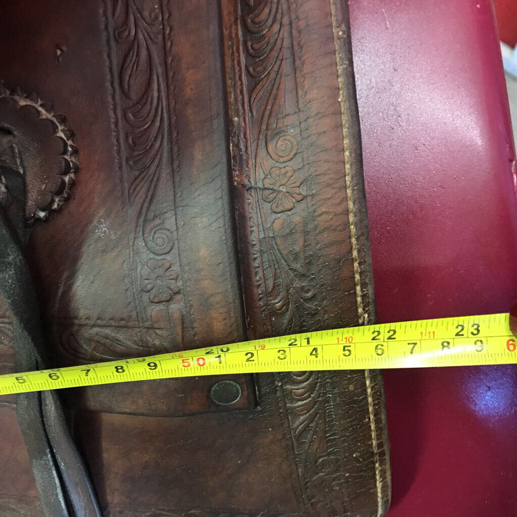 Youth hard seat Roping saddle