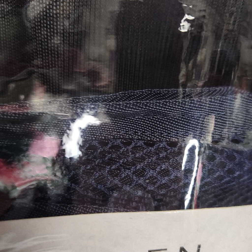 New in bag Comfort Fleece