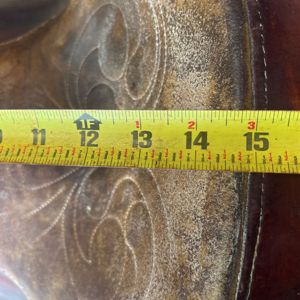 western Roping saddle