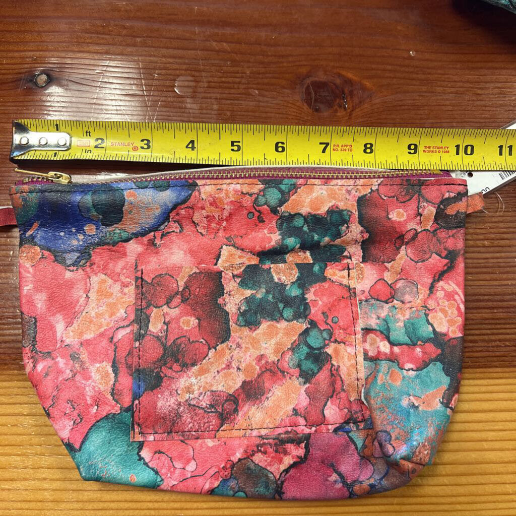 Leather pouch