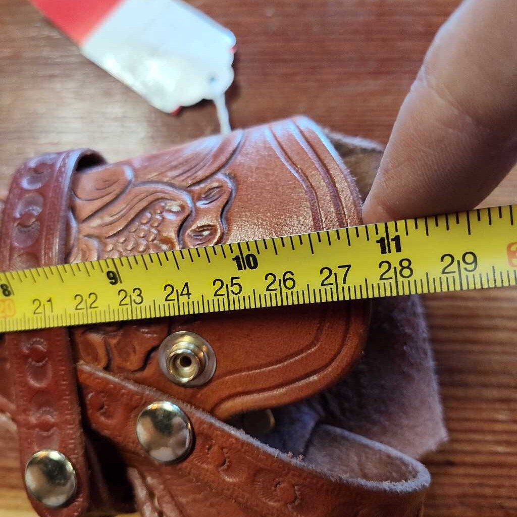 Left handed will fit a 6.5 barrel