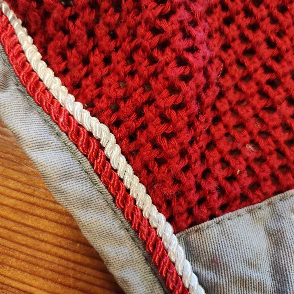 Red/ white/ grey