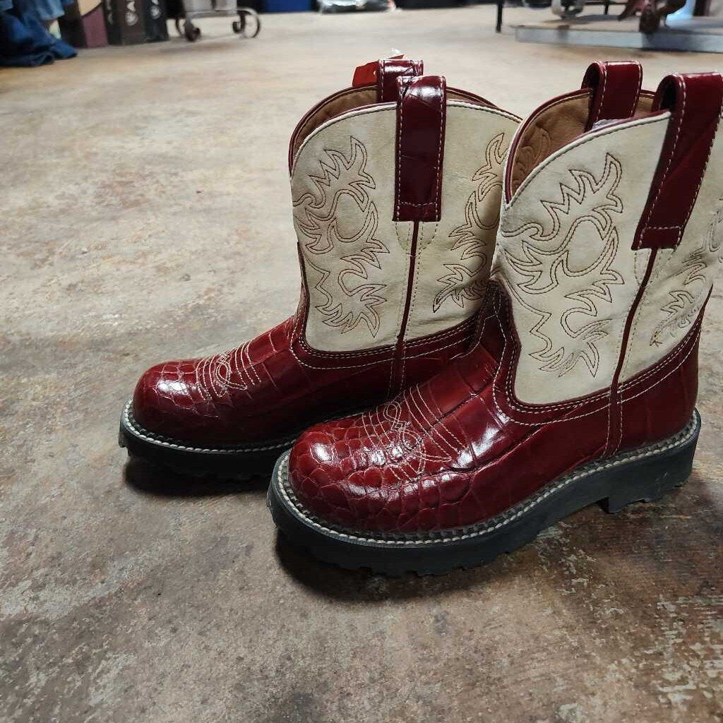 Boots pull on - adult- New