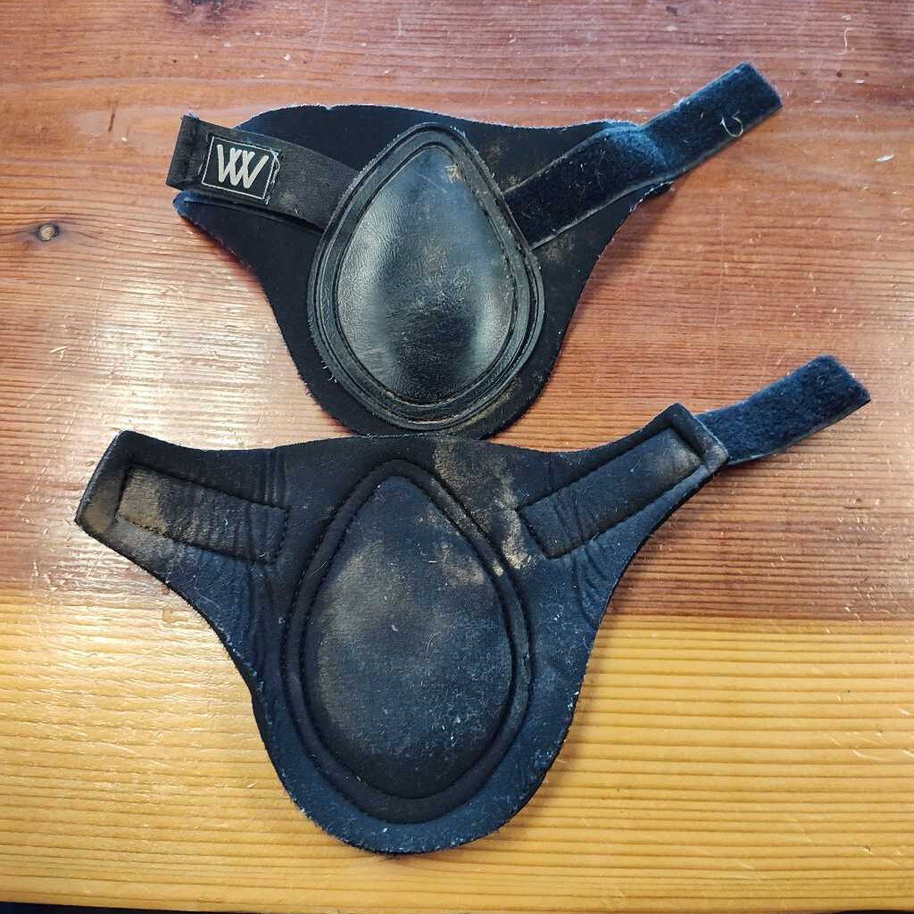 Fetlock boots