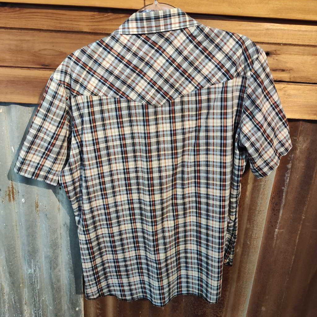 Short sleeve- Snaps- Adult
