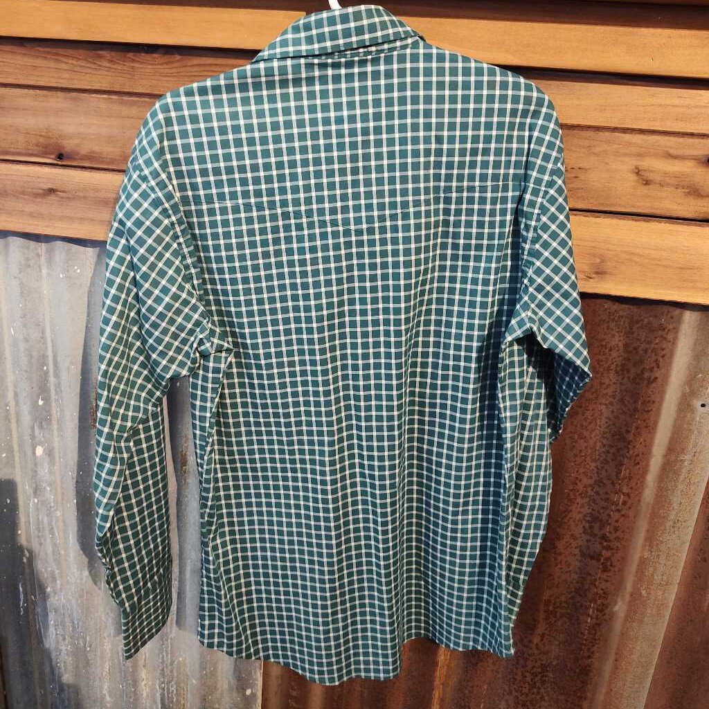 Long sleeve- Snaps- Adult