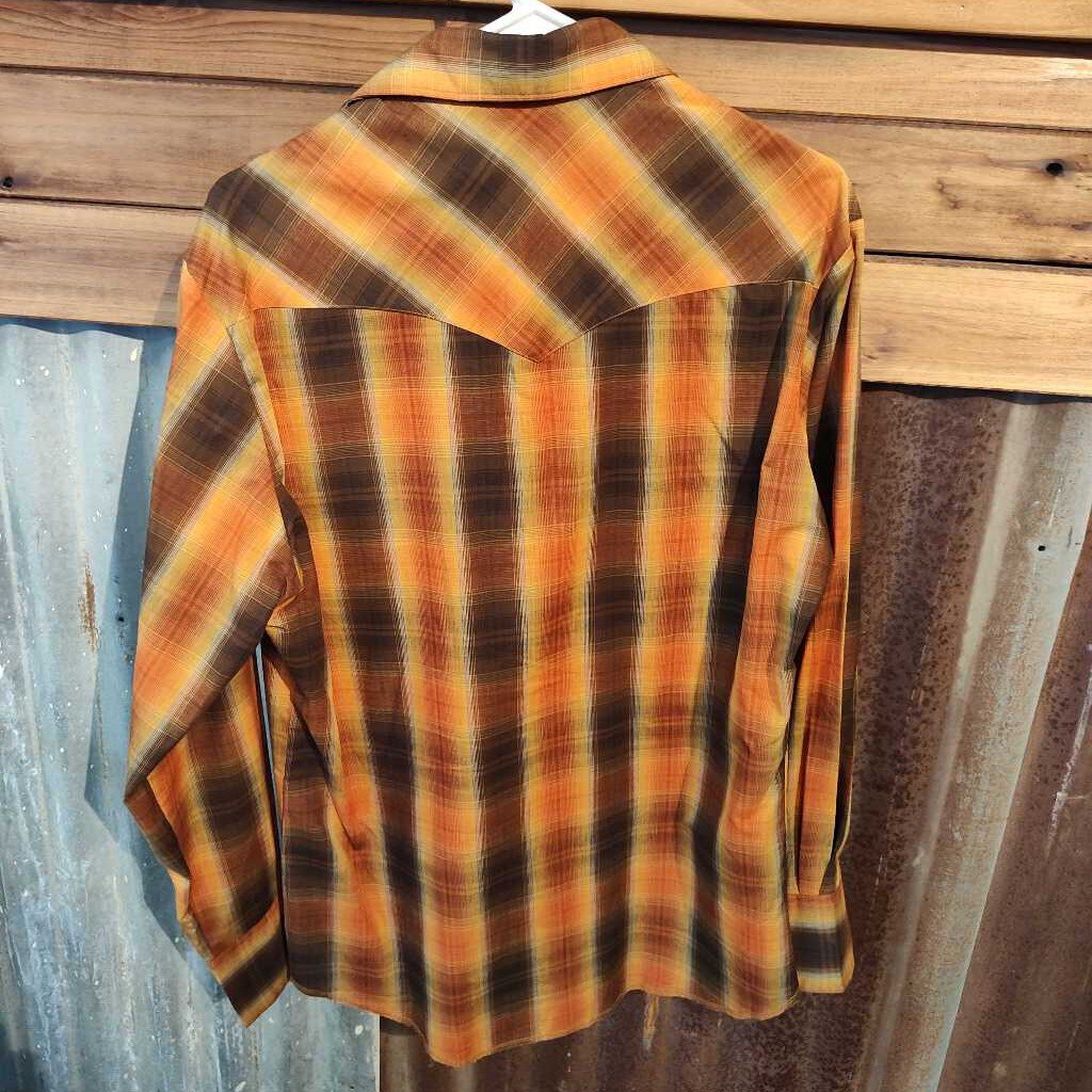 Long sleeve- Snaps- Adult