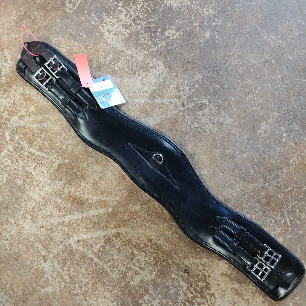 Countoured girth