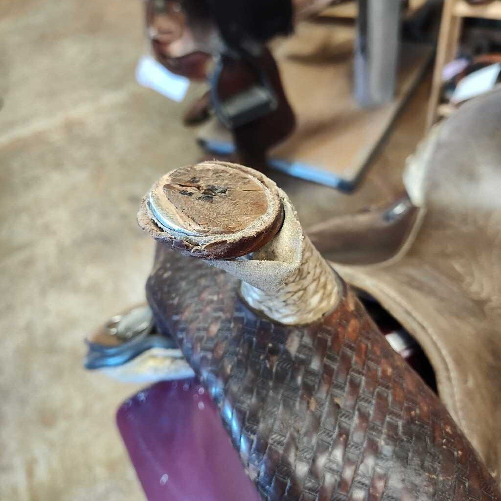 Barrel saddle
