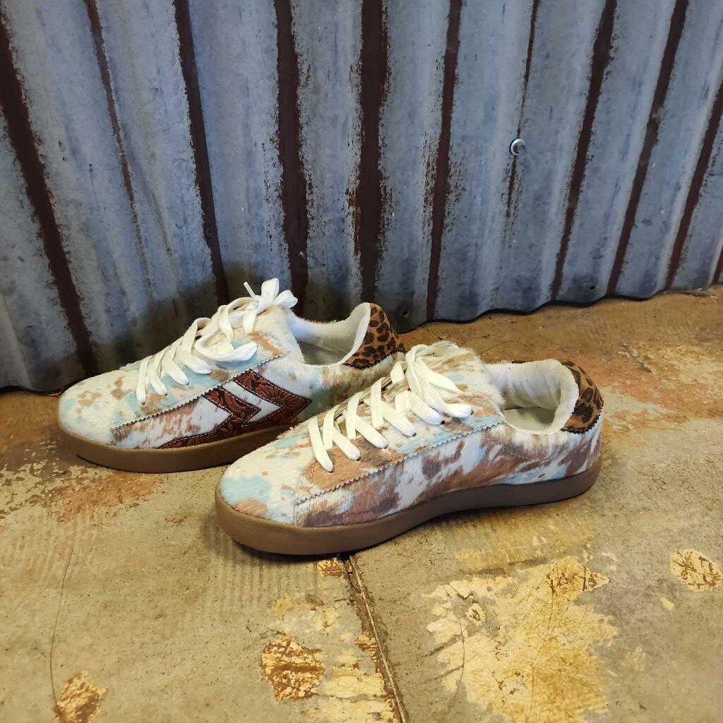 hair on hide- shoes