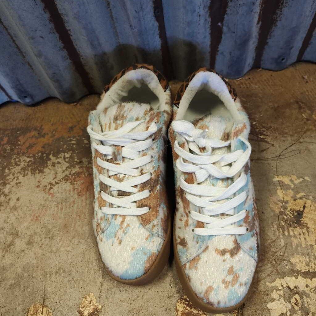 hair on hide- shoes