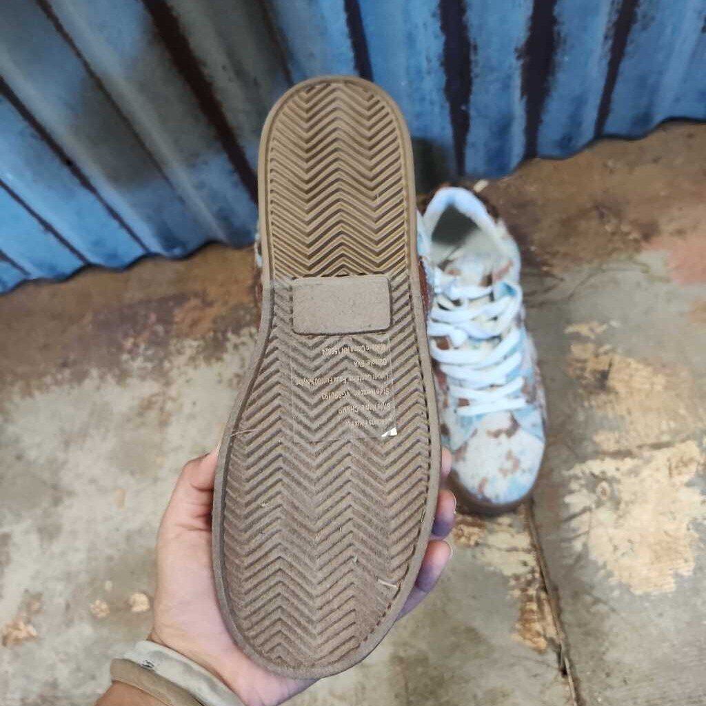 hair on hide- shoes