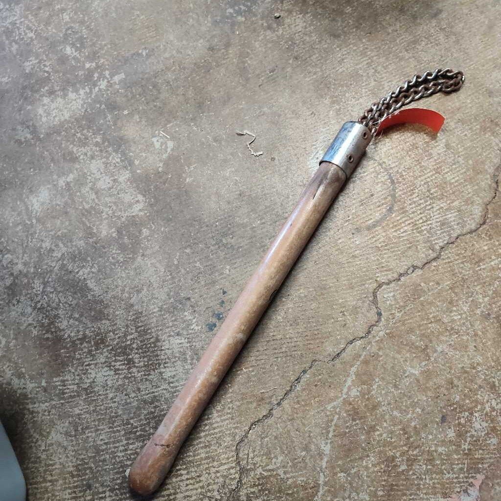 Wood handle twitch