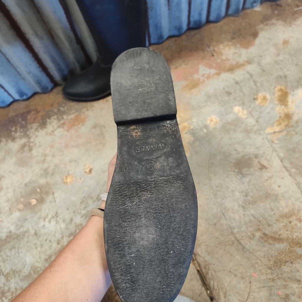 Rubber tall boots