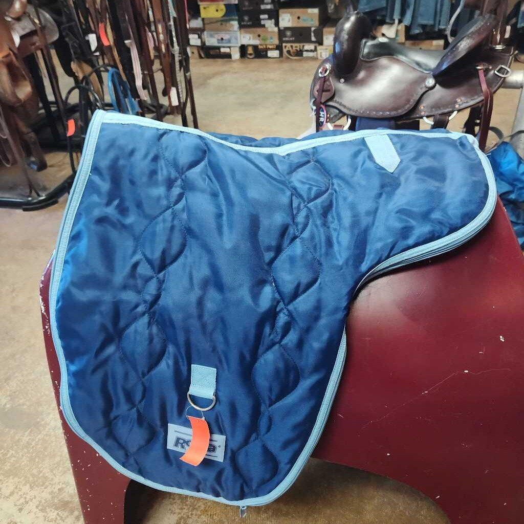 Dressage saddle bag