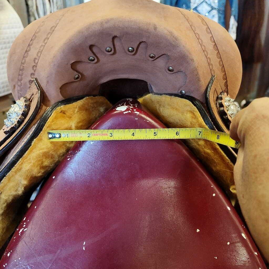 rough out trail/work saddle