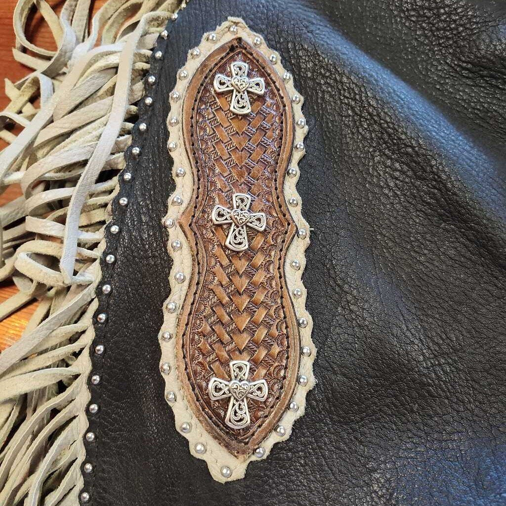 Chinks with basket weave and cross details
