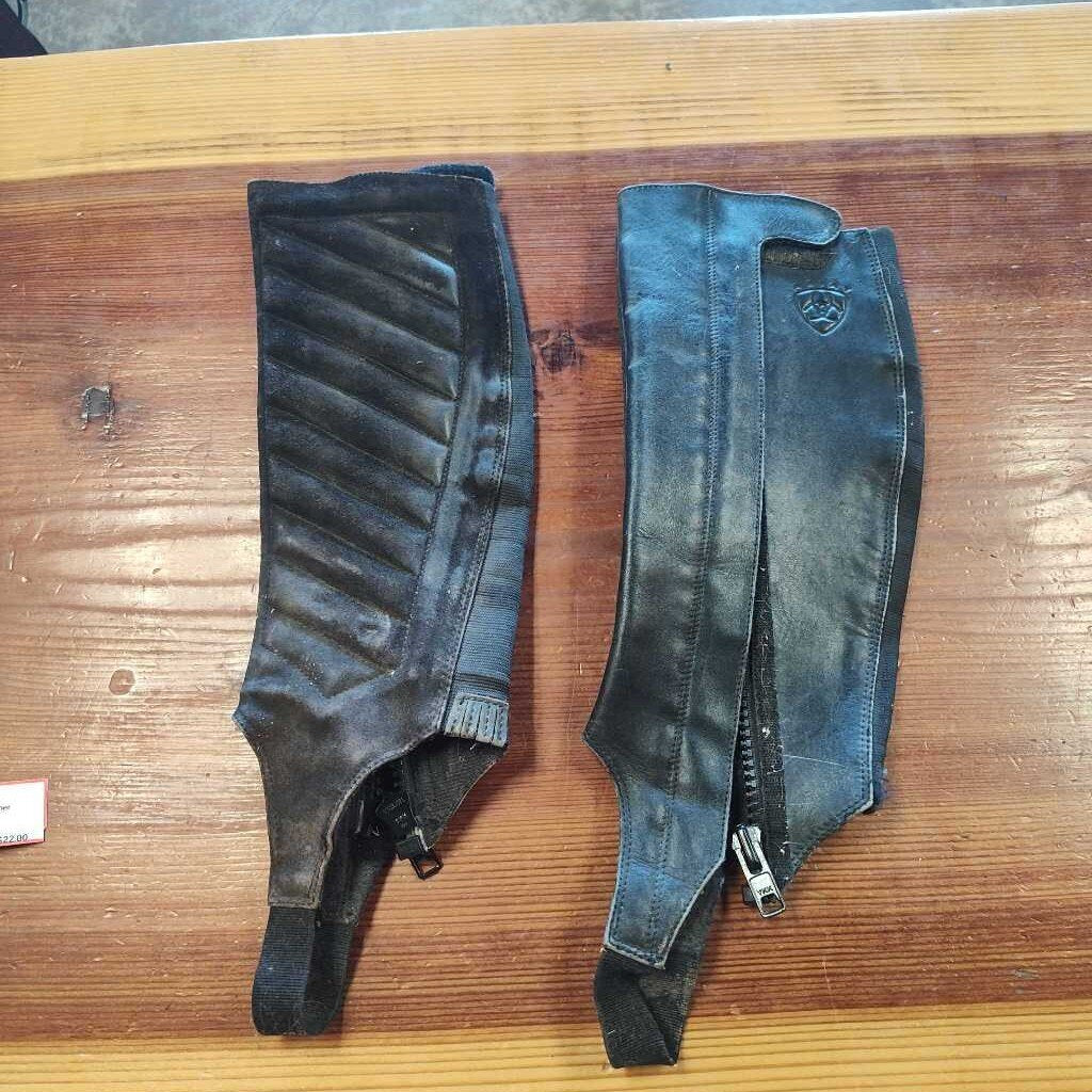 Leather side zip