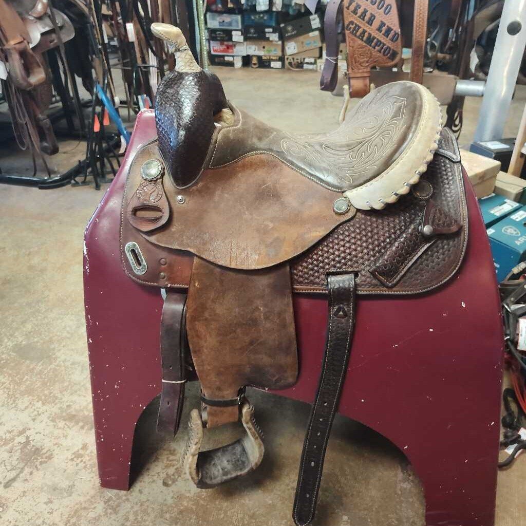 barrel saddle