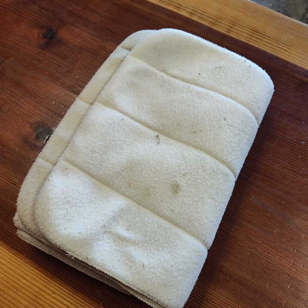 Pillow wraps (2)