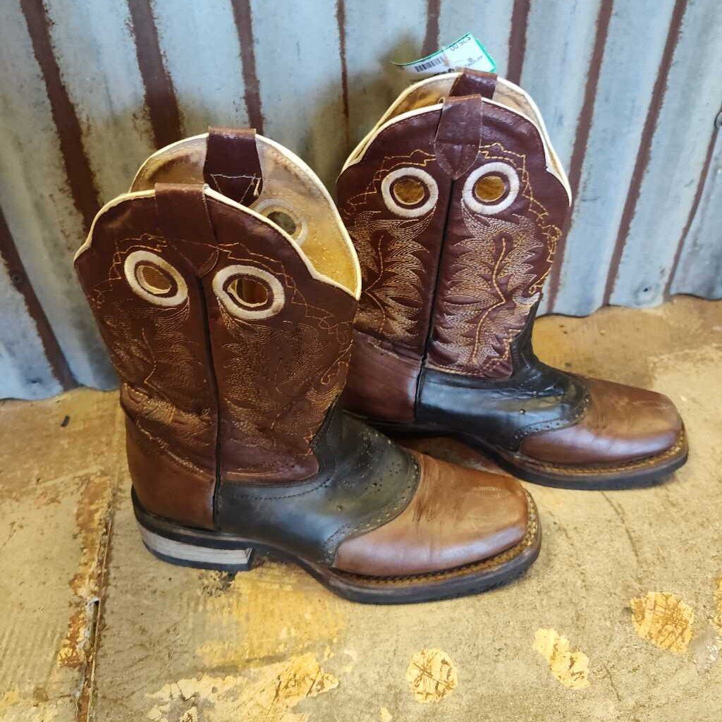 Pull on boots- ladies