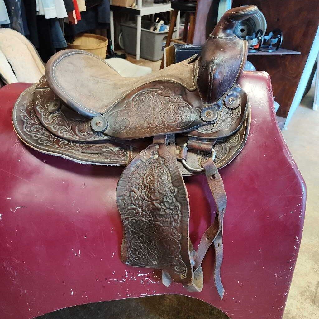 Pony saddle