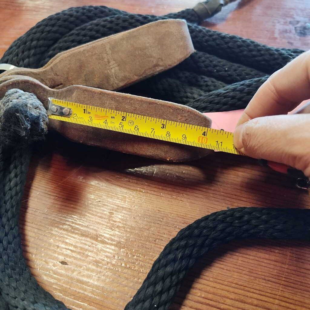 Makate reins- nylon w/ slobber straps