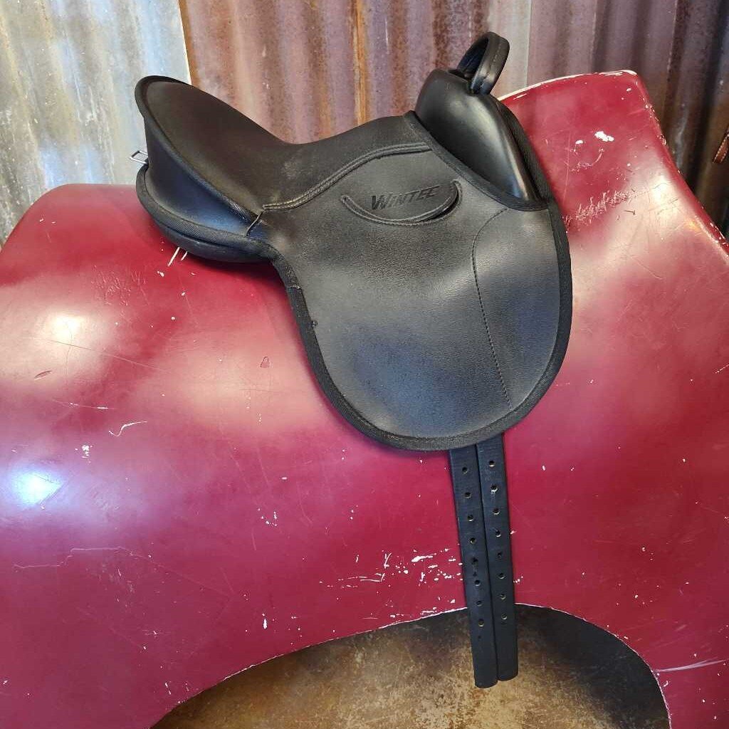 Leadline saddle
