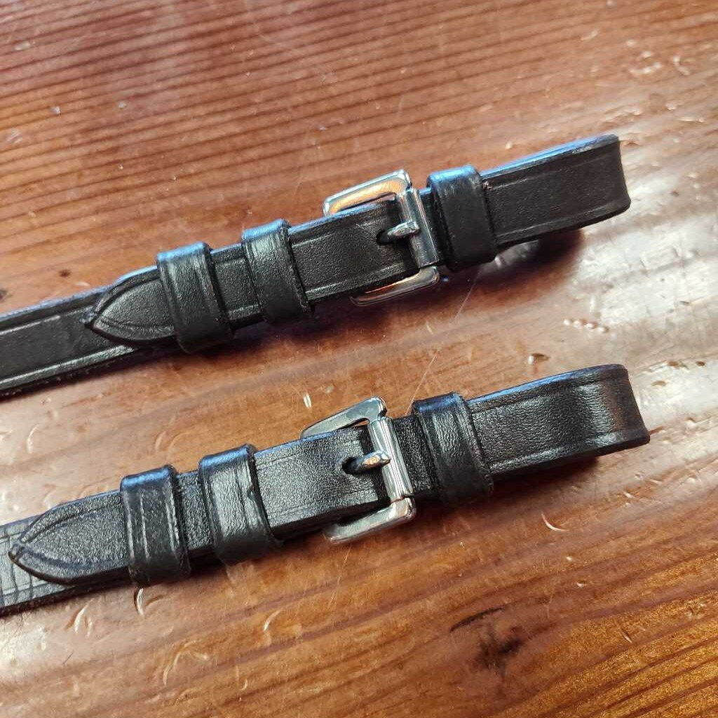 Aaron Vale Rein with 3 Slim Hand Grips