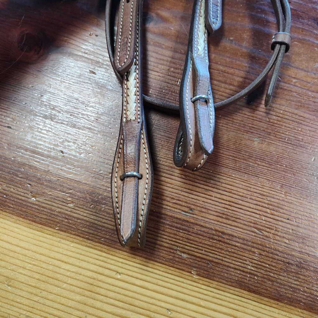 Browband bridle with rawhide detail