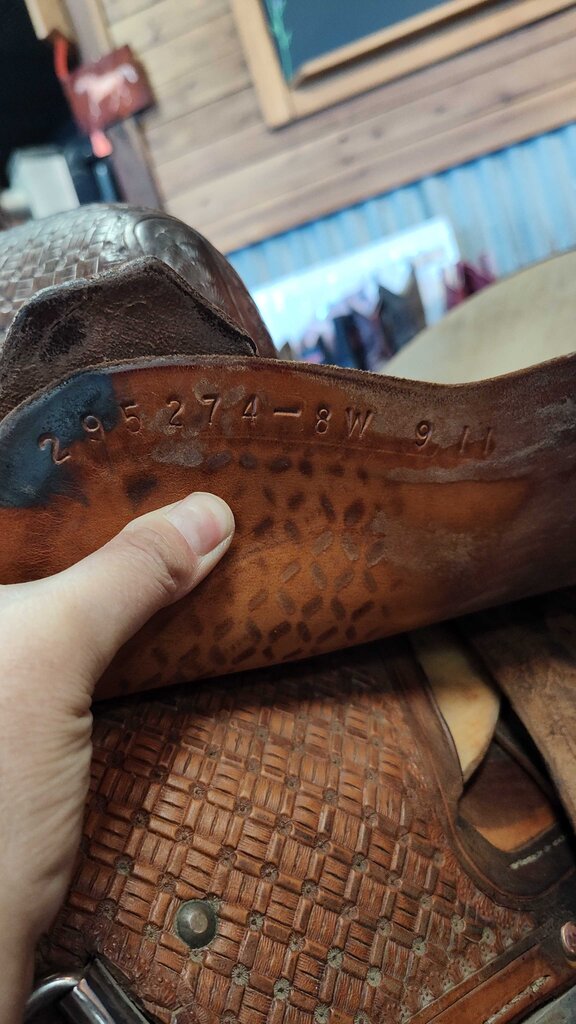 Barrel saddle- crown C