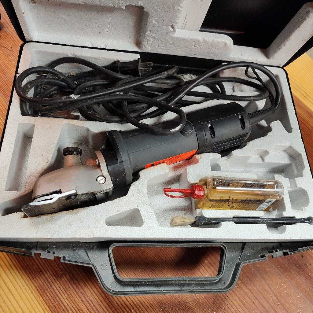 Body Clippers in box