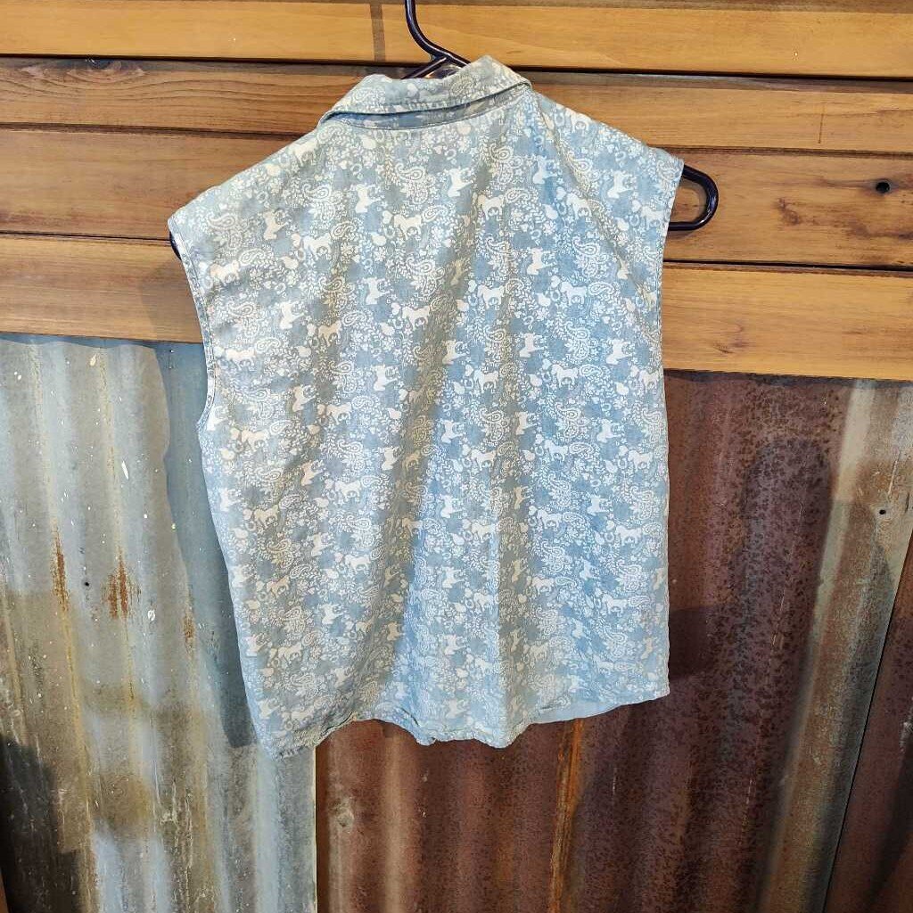 sleeve-less- youth/teen