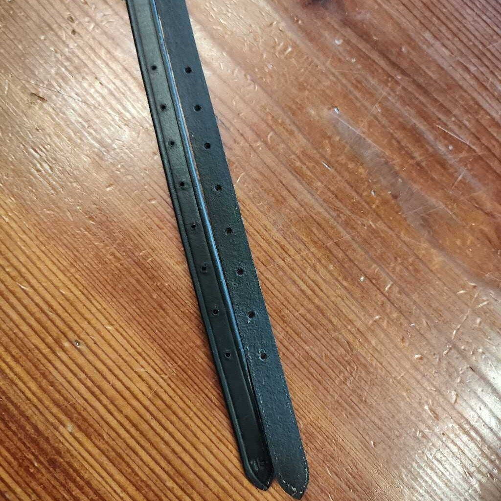 Leather spur straps