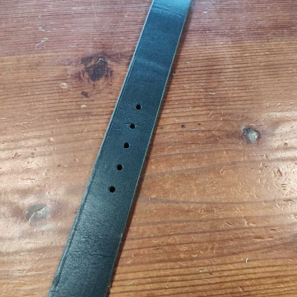 leather- black
