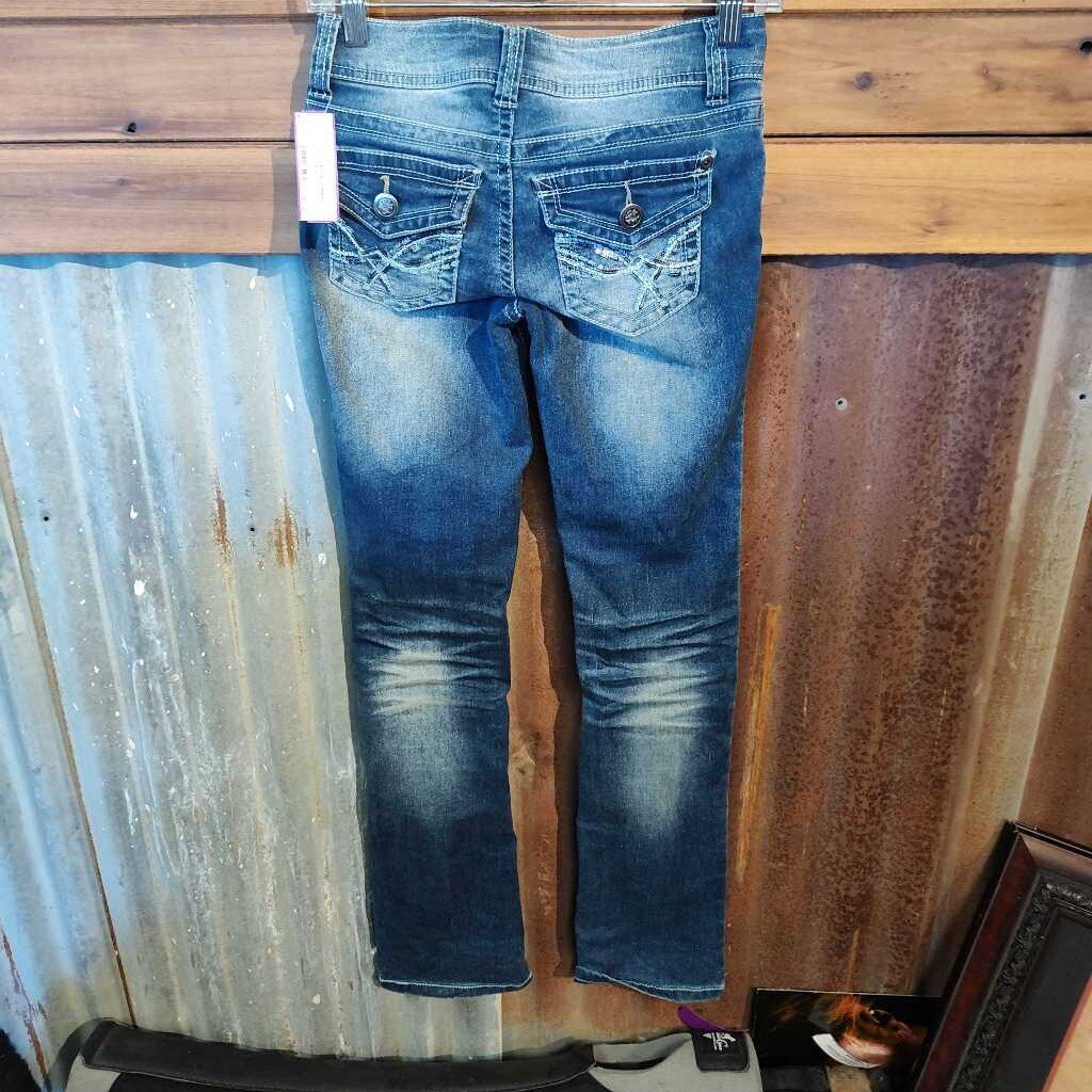 Boot cut