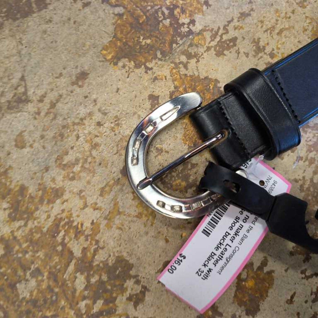 Leather with horse shoe buckle