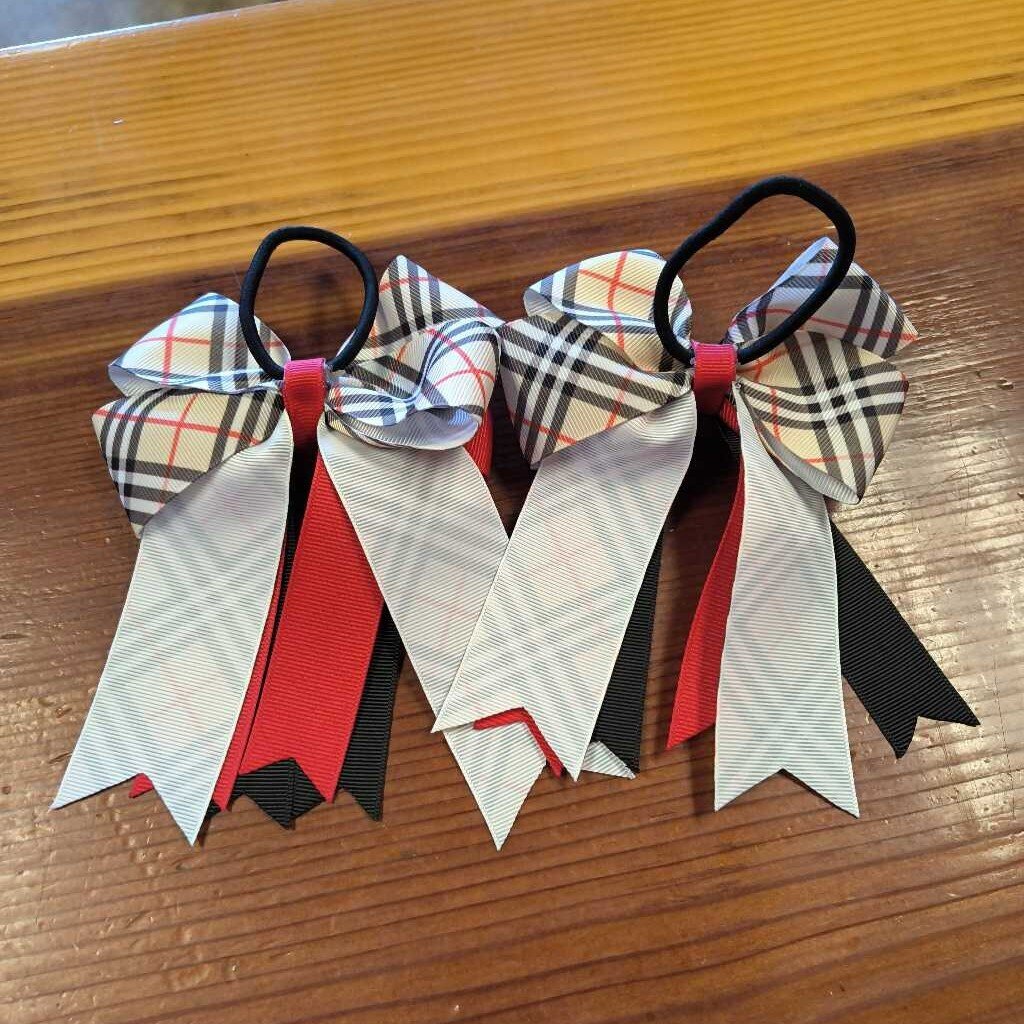 Show bows (2)