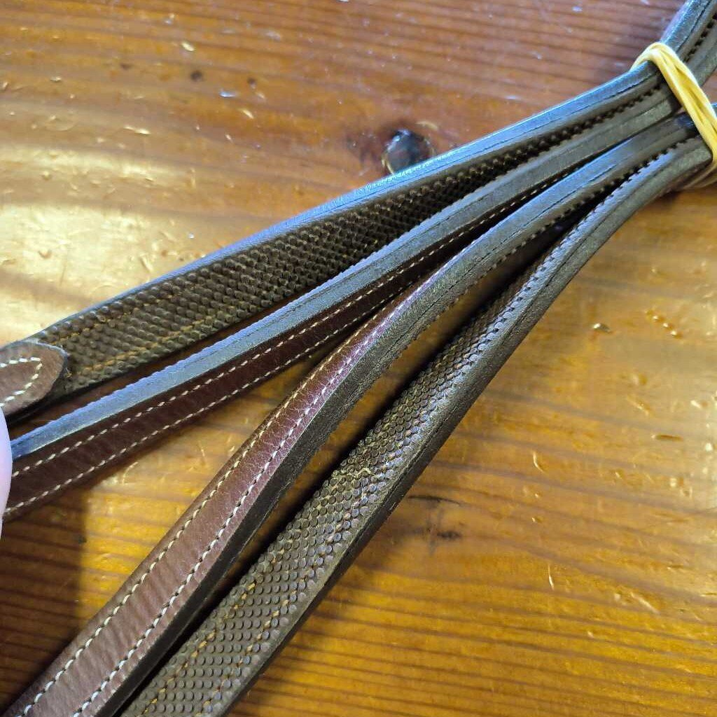 flat leather with rubber grip