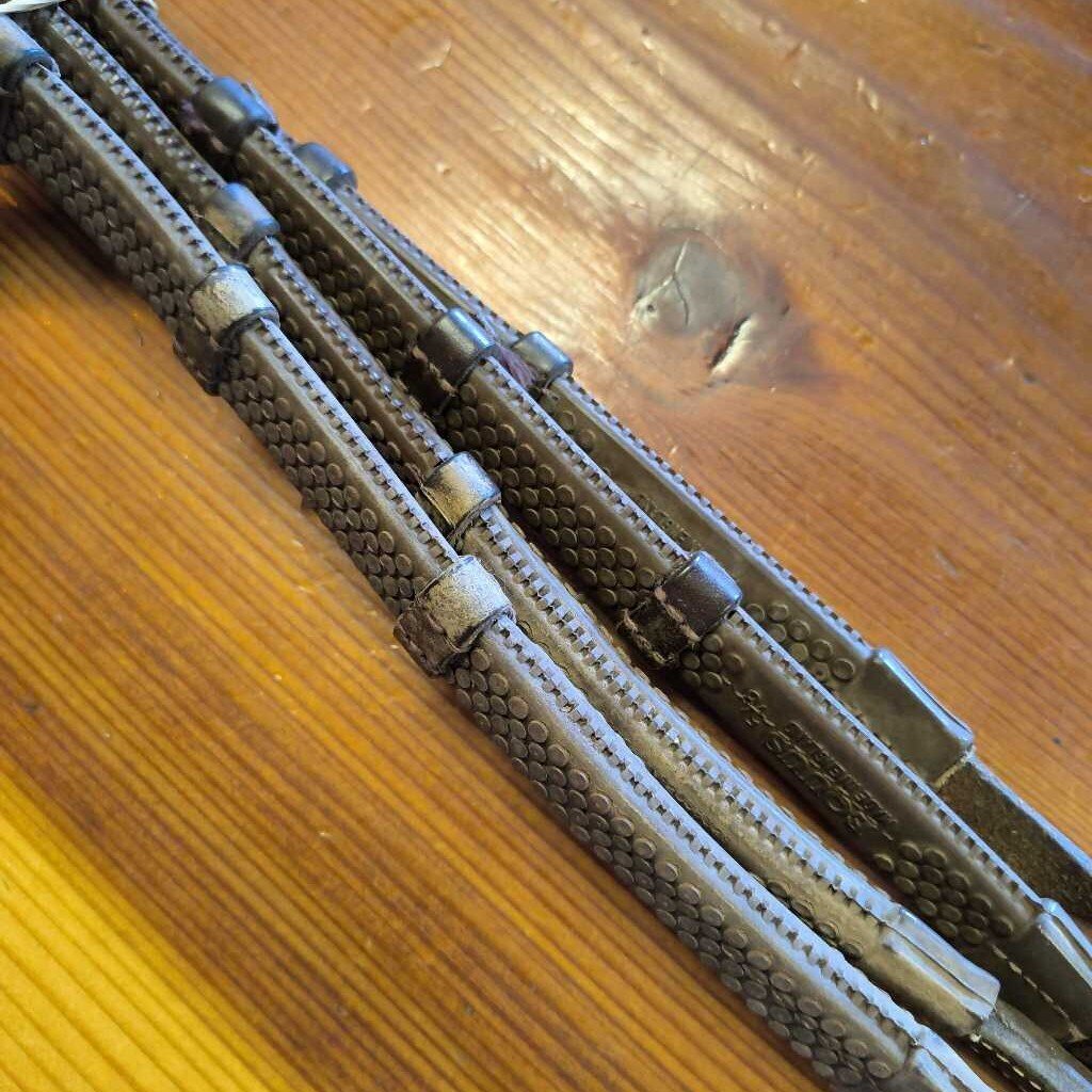 raised fancy stitch rubber grip/ lether stops