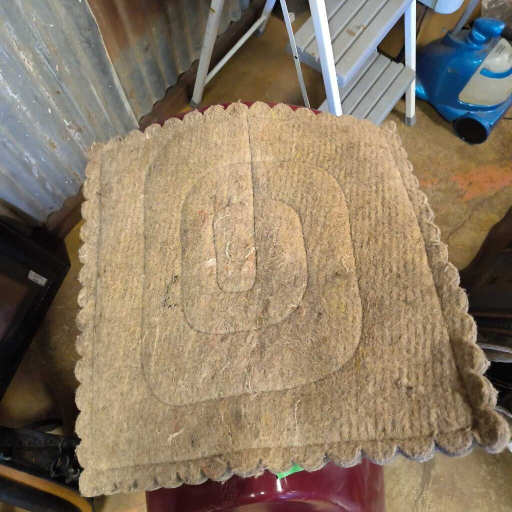 pony pad- felt