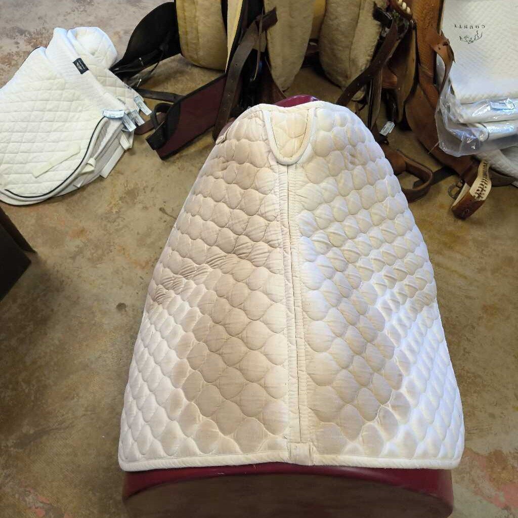 Quilted english pad