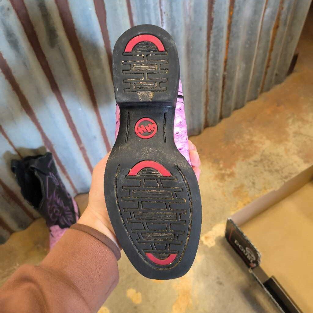 Lightly used western boots