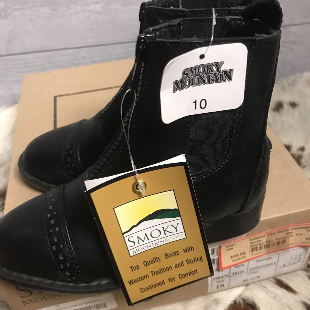 Smoky Mtn. Paddock- Youth