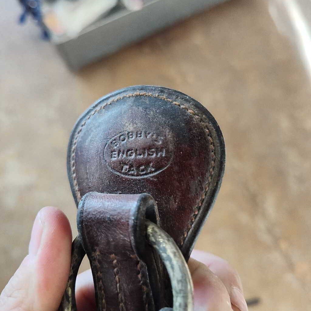 Bobbys English Breast Co