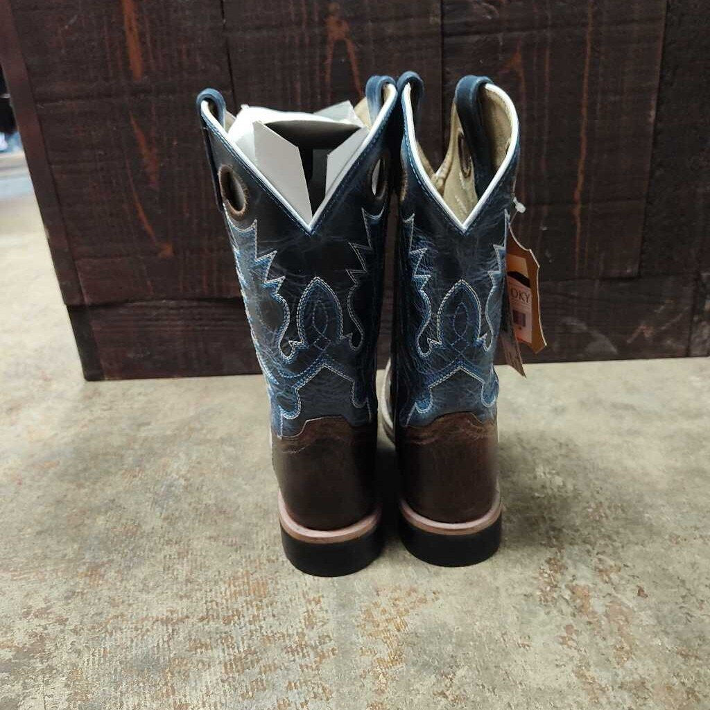 Pull on boots- mens