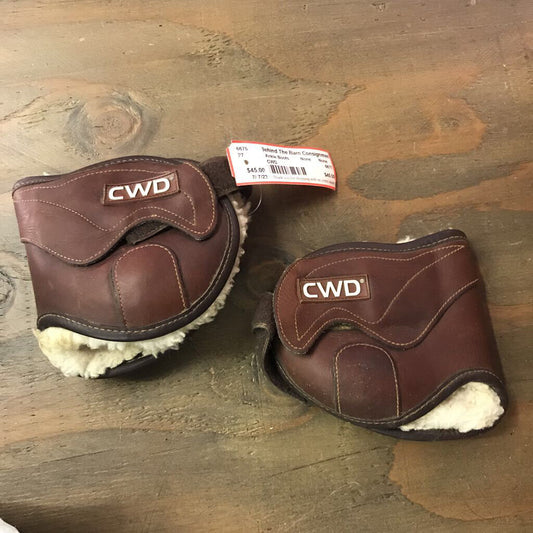 Leather and fleece/ sheepskin