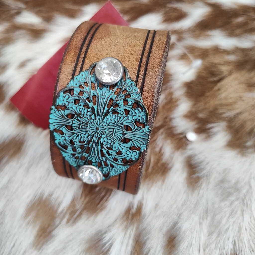 Cuff bracelet