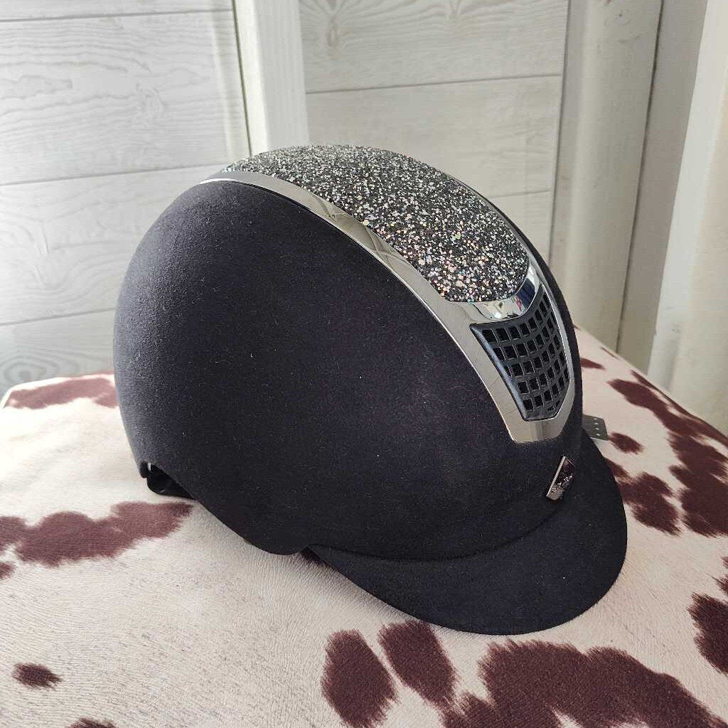 Quantinum- New W/ Tags